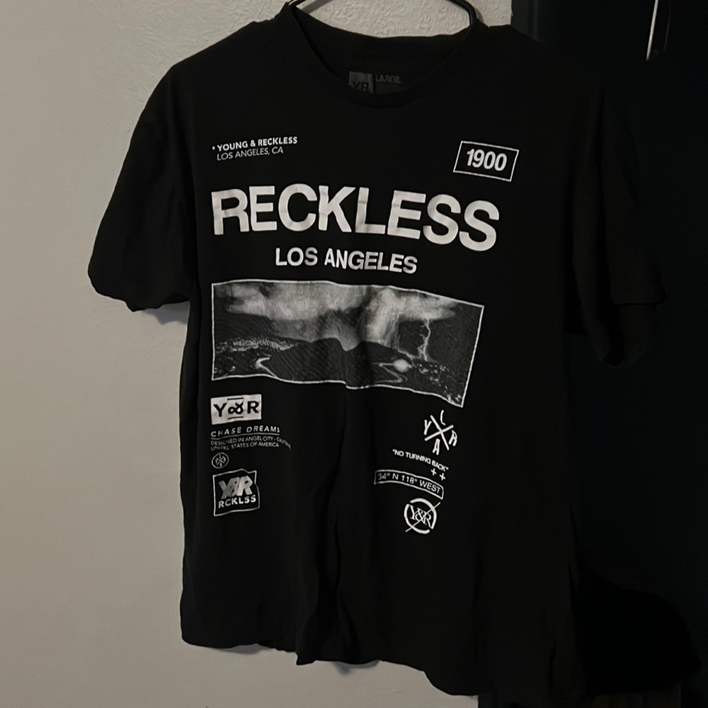 YOUNG & RECKLESS